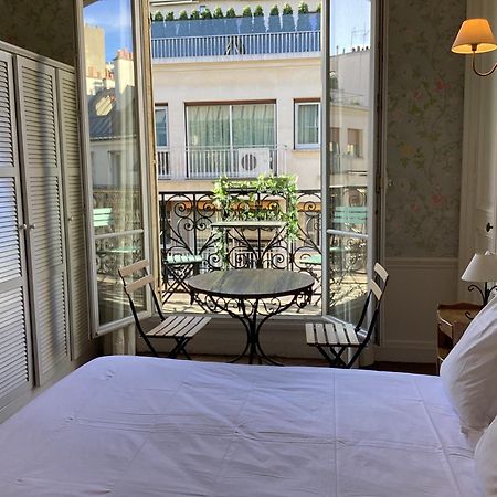 Bed And Breakfast Paris Quartier Champs-Elysees Eksteriør bilde