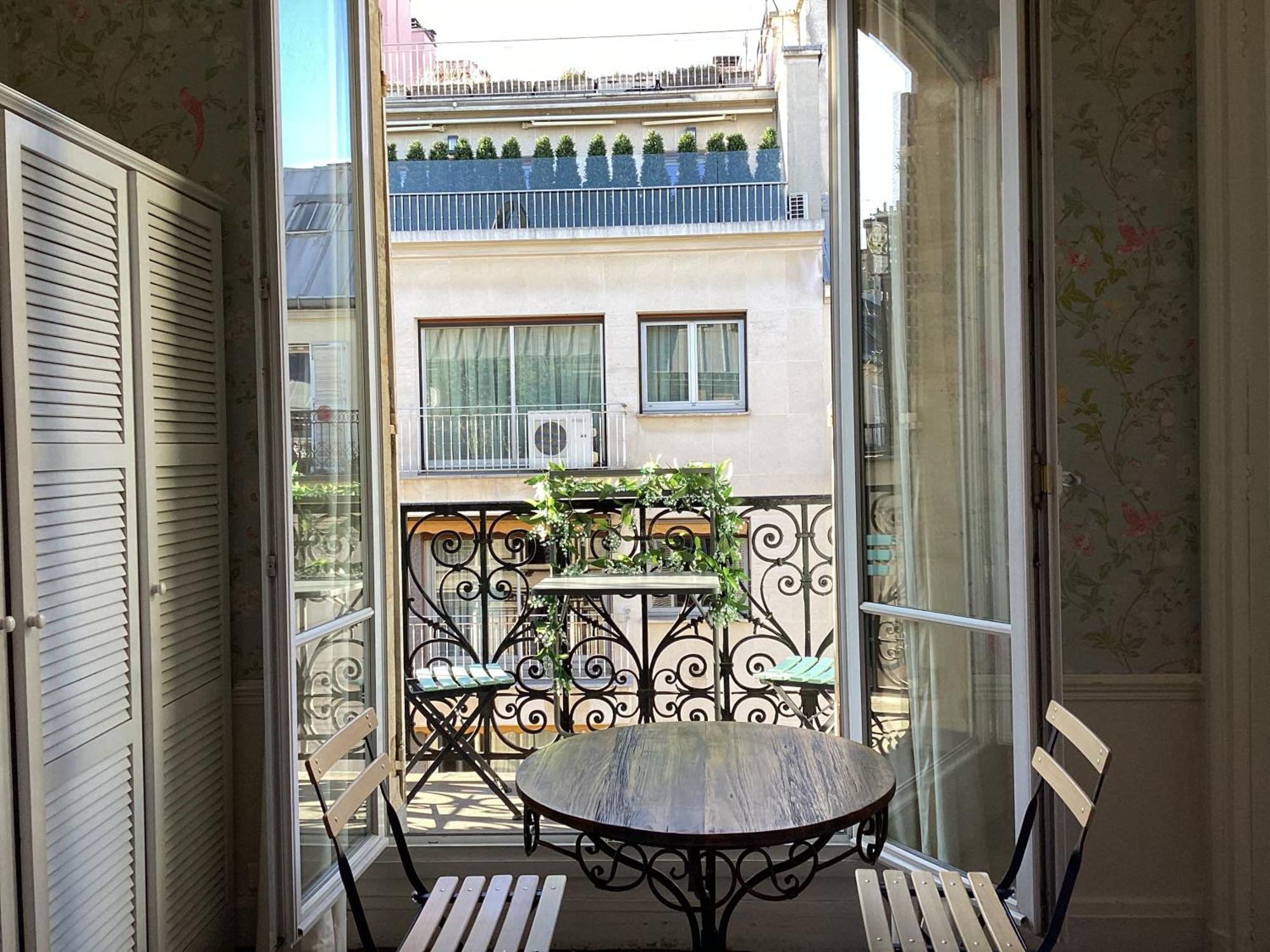 Bed And Breakfast Paris Quartier Champs-Elysees Eksteriør bilde