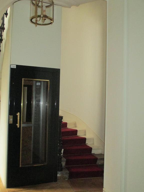 Bed And Breakfast Paris Quartier Champs-Elysees Eksteriør bilde